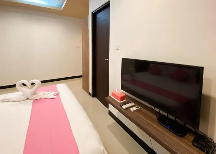 The Lavana Dzawani Berawa Kuta Bali 3 Bedroom Hotel