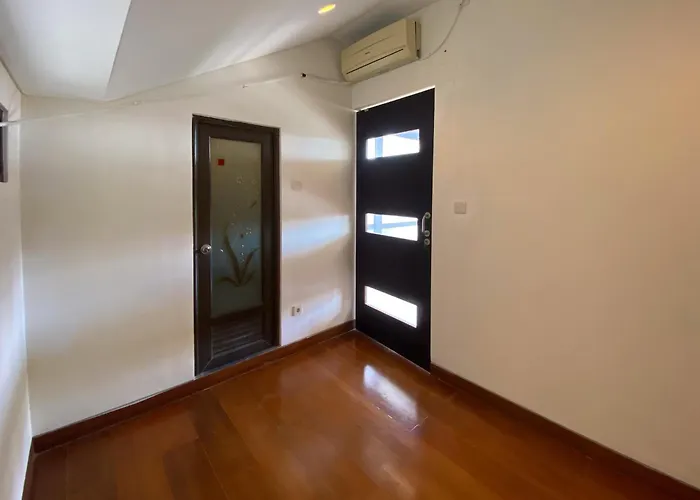 The Lavana Dzawani Berawa Kuta Bali 3 Bedroom 4*