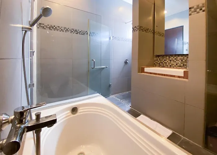 Hotel The Lavana Dzawani Berawa Kuta Bali 3 Bedroom 4*